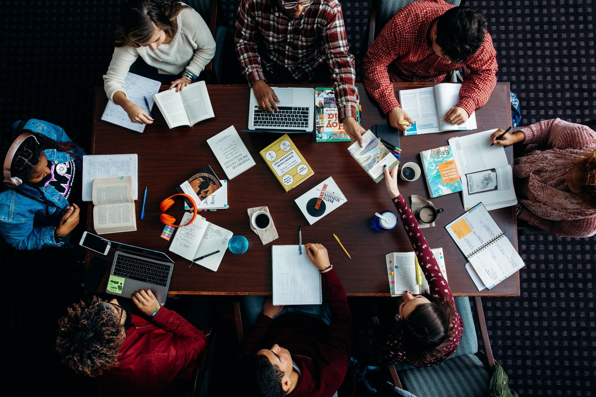 active-studying-academic-services-at-providence-college